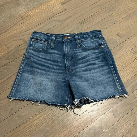 Madewell The Perfect Jean Short. Size 27. Excellent condition! - Picture 3 of 9